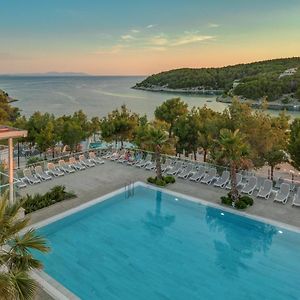 Gava Waterman Milna Resort – All Inclusive